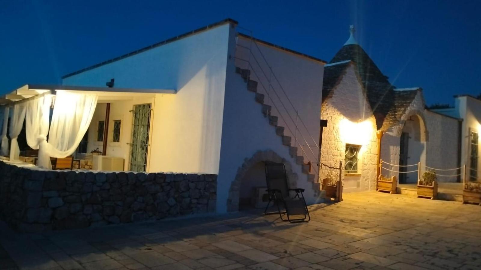 Trullo Dimora Podere Papilio Noci Zewnętrze zdjęcie
