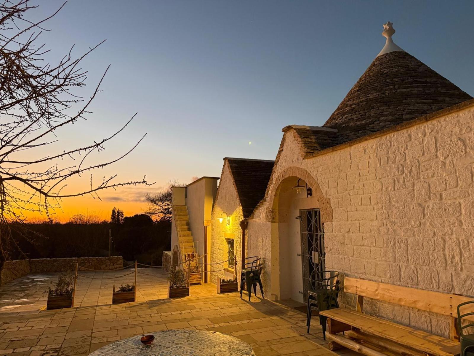 Trullo Dimora Podere Papilio Noci Zewnętrze zdjęcie